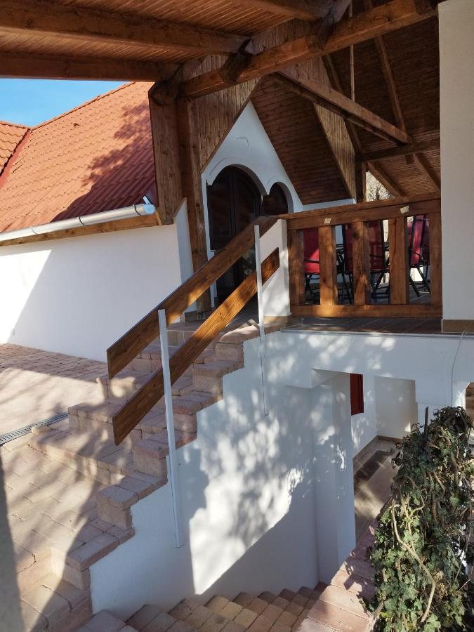 Klára Vendégház Badacsonyörs Exterior foto